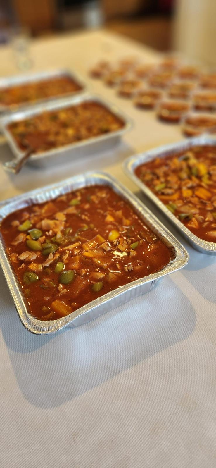 Sufra e Zahra meal packing and distribution