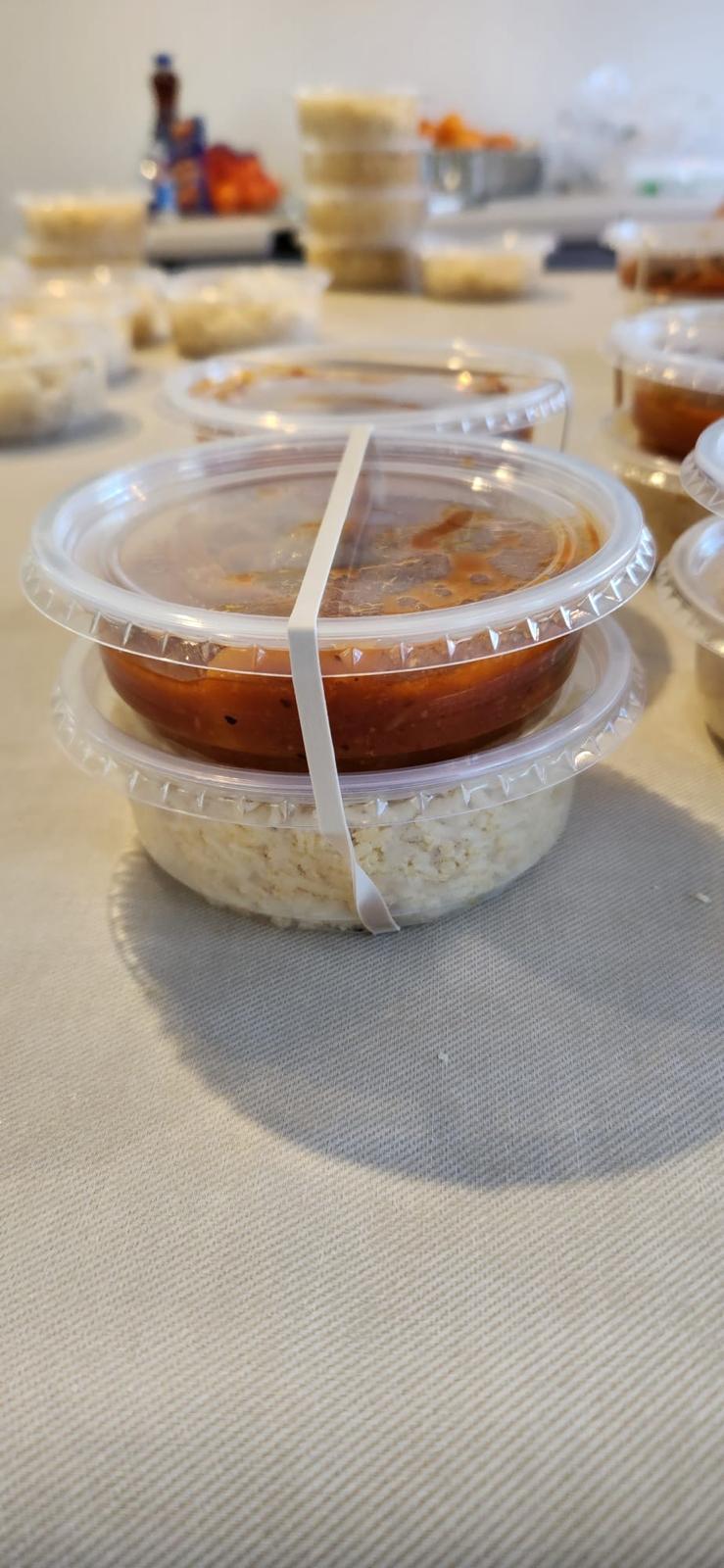 Sufra e Zahra meal packing and distribution